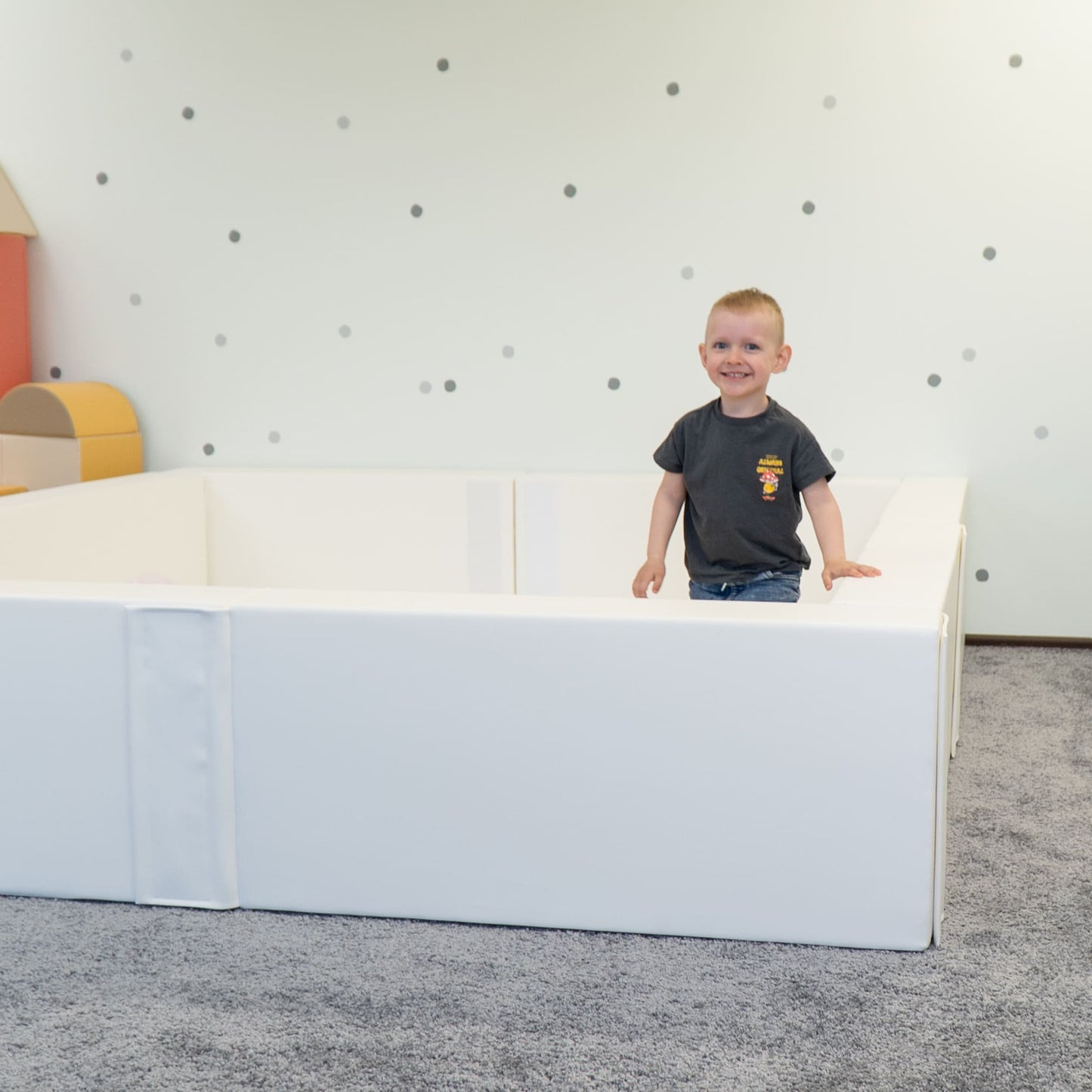 Soft Play Ball Pit - Ball Play Heaven