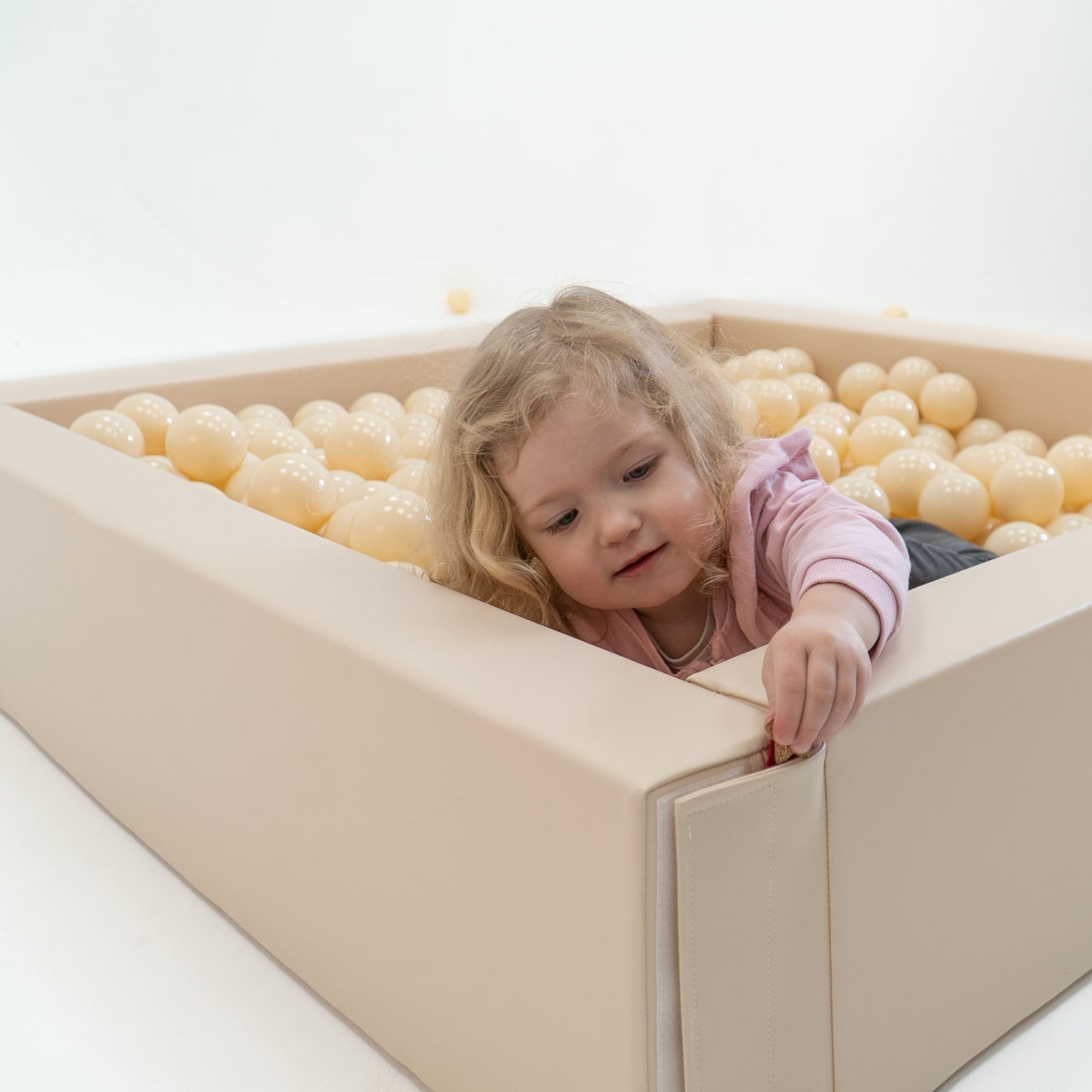 Soft Play Ball Pit - Ball Play Heaven
