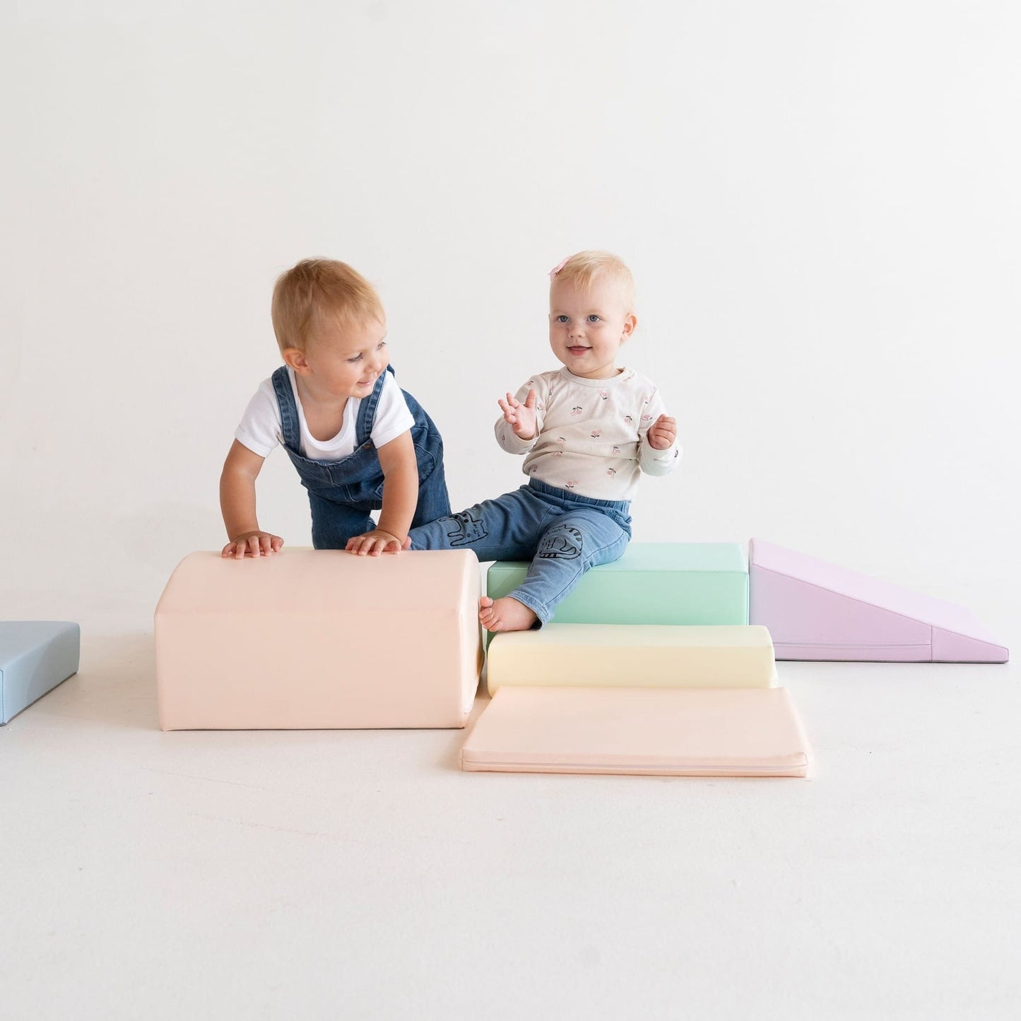 Soft Play komplekts - Little Crawler